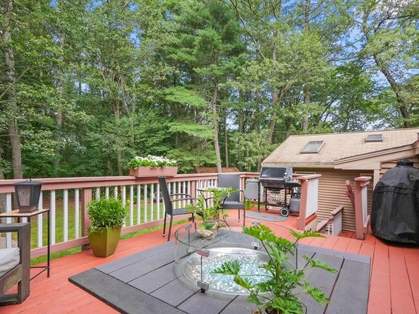 5 Carriage Drive, Chelmsford MA 01824