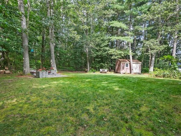 5 Carriage Drive, Chelmsford MA 01824