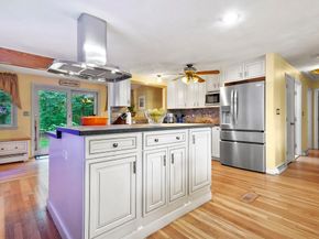5 Carriage Drive, Chelmsford MA 01824