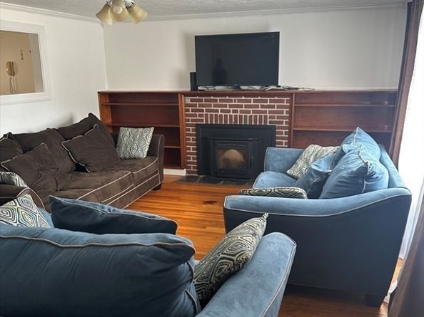 2 Glendower Street, Avon MA 02322