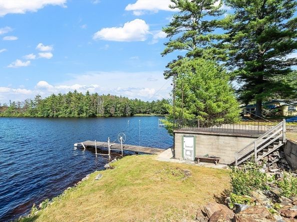 6 Wyman Rd, Ashburnham MA 01430