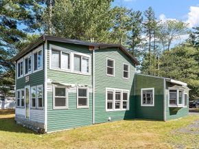 6 Wyman Rd, Ashburnham MA 01430