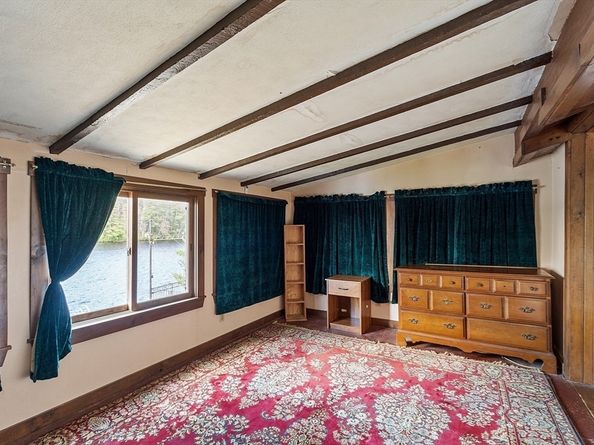 6 Wyman Rd, Ashburnham MA 01430