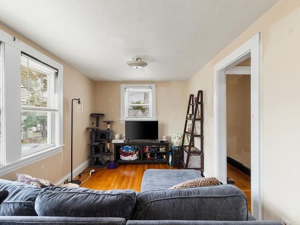185 Washington Street, Gloucester MA 01930