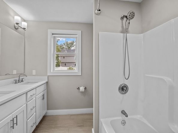 26 Atwood Ave A, Wakefield MA 01880