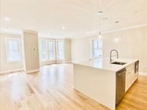 15 Yuill Circle 4, Boston MA 02136