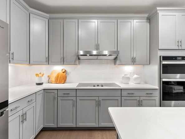 6 Stratton Drive 3208, Woburn MA 01801