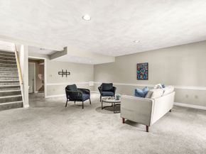 30 Breakwater Cv 30, Chelsea MA 02150