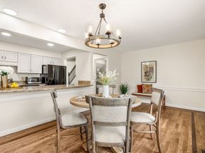30 Breakwater Cv 30, Chelsea MA 02150