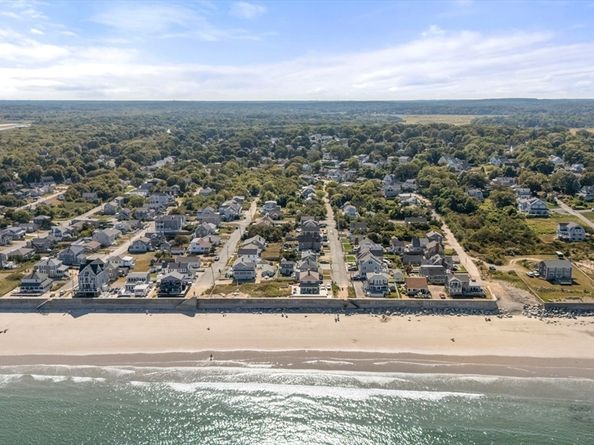 81 Constellation Rd, Marshfield MA 02050
