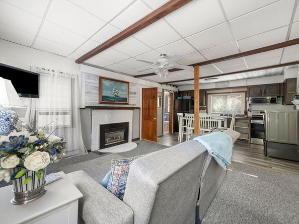 81 Constellation Rd, Marshfield MA 02050