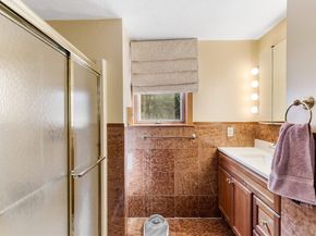 6 Maureen Rd, Lexington MA 02420