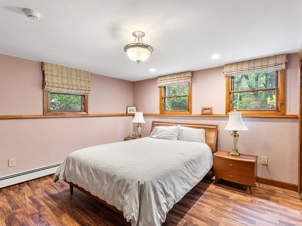 6 Maureen Rd, Lexington MA 02420