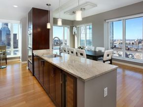 400 Stuart St 23E, Boston MA 02116