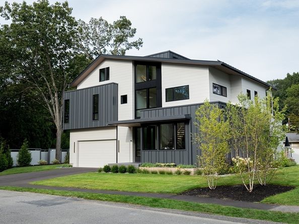 95 Deerfield Road, Needham MA 02492