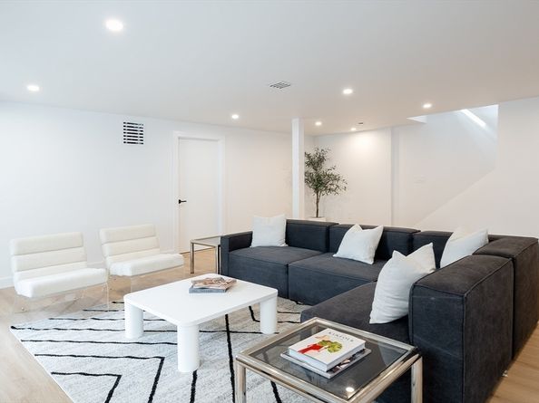 95 Deerfield Road, Needham MA 02492