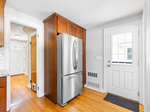 857 Vfw Parkway, Boston MA 02132