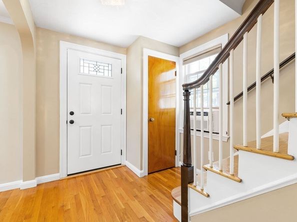 857 Vfw Parkway, Boston MA 02132