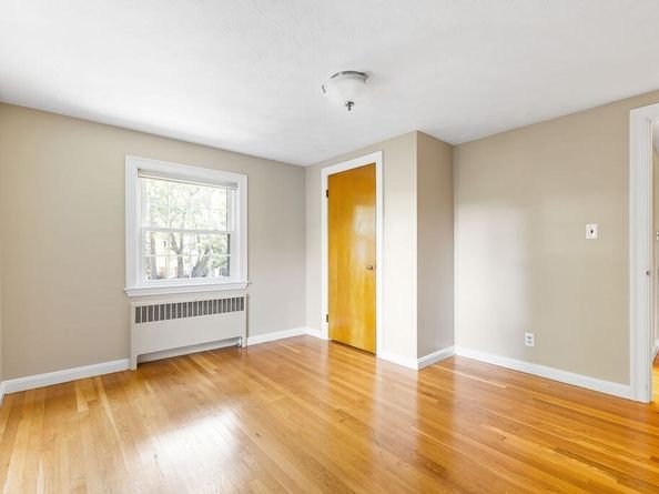 857 Vfw Parkway, Boston MA 02132