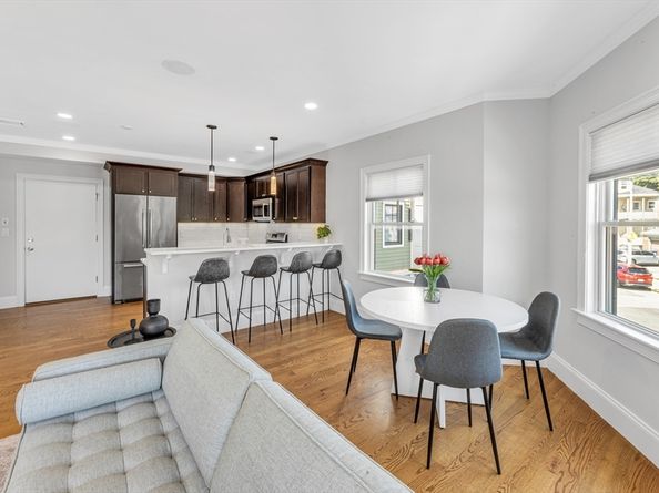18 Robert St 4, Boston MA 02131