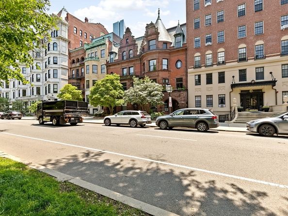 178 Commonwealth Ave 8, Boston MA 02116