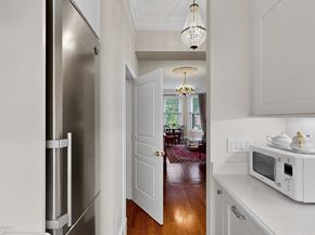 461 Beacon Street 1, Boston MA 02116