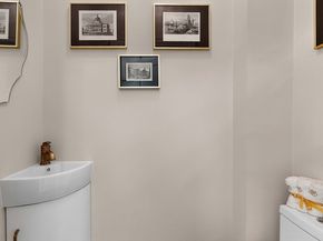 461 Beacon Street 1, Boston MA 02116