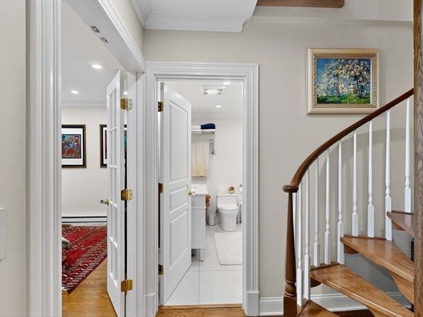 461 Beacon Street 1, Boston MA 02116