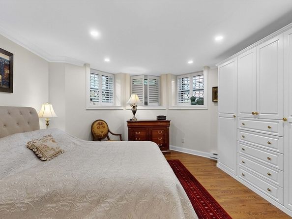461 Beacon Street 1, Boston MA 02116