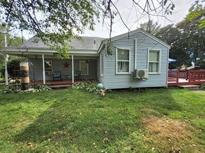 13 Tanner Rd, Webster MA 01570