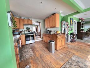 13 Tanner Rd, Webster MA 01570