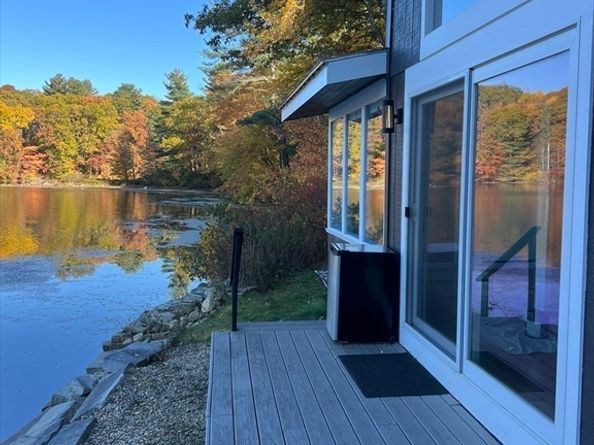 102 River Street, Leicester MA 01542