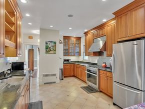 127-129 Auburn Street, Cambridge MA 02139