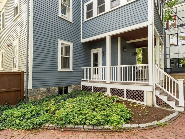 127-129 Auburn Street, Cambridge MA 02139