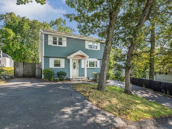 1 Kenwood St, Billerica MA 01862