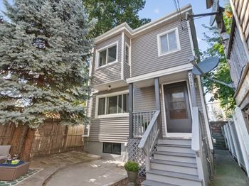 426 Rear Saratoga St