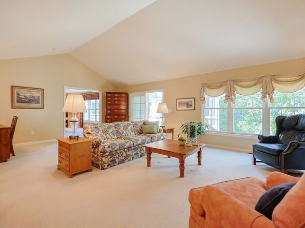9 Shaker Way 9, Westborough MA 01581
