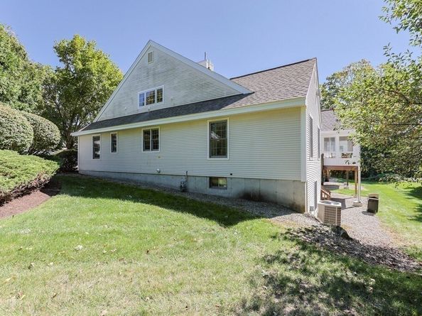 9 Shaker Way 9, Westborough MA 01581