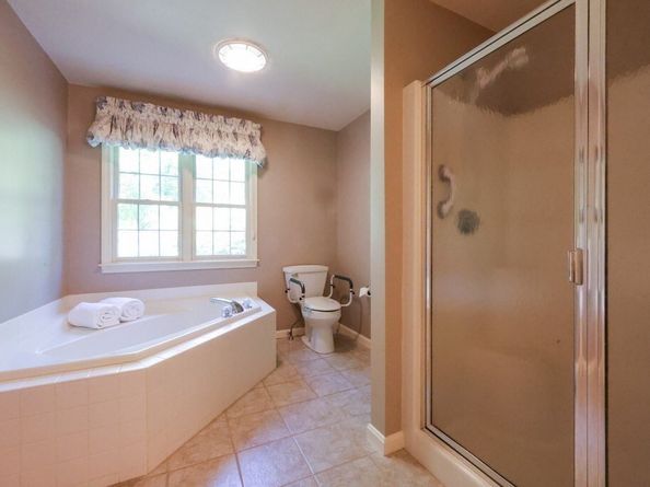9 Shaker Way 9, Westborough MA 01581