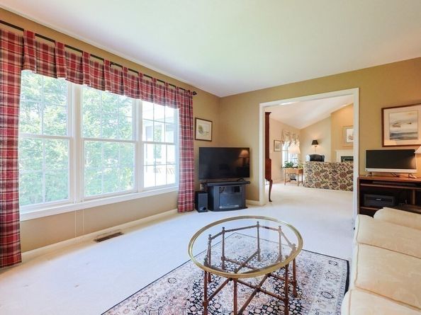 9 Shaker Way 9, Westborough MA 01581