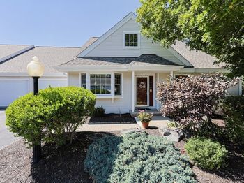 9 Shaker Way