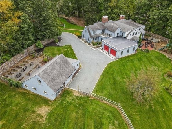 2 Diamond, Norfolk MA 02056