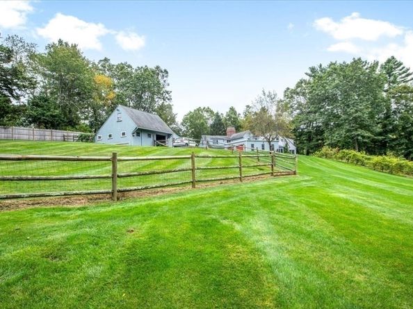 2 Diamond, Norfolk MA 02056