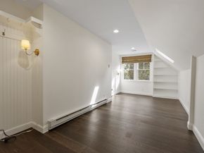 27 Pine St, Concord MA 01742