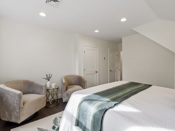 27 Pine St, Concord MA 01742