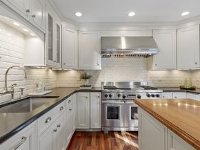27 Pine St, Concord MA 01742