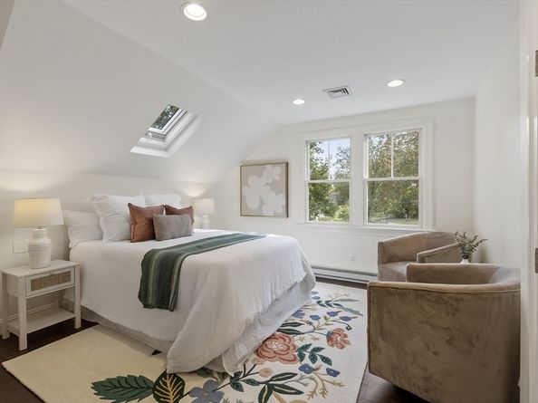 27 Pine St, Concord MA 01742