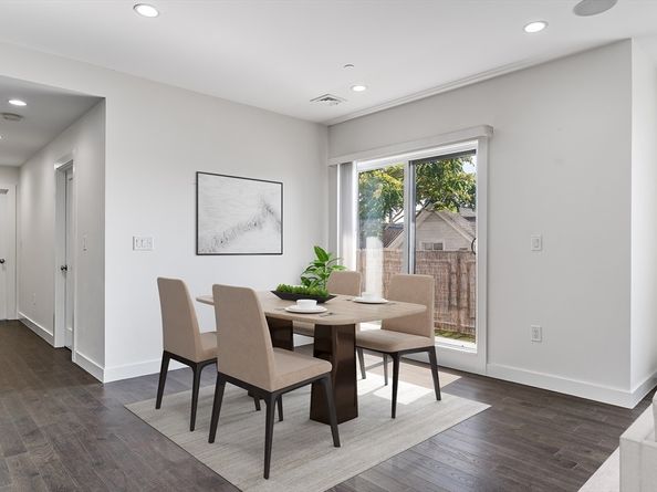 309 E St 36, Boston MA 02127
