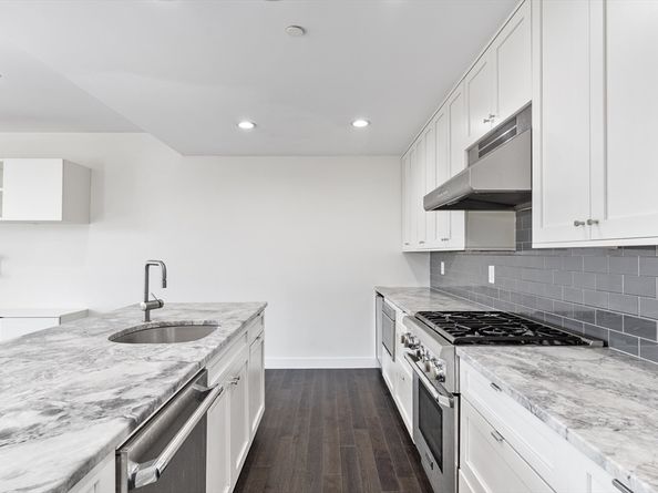 309 E St 36, Boston MA 02127