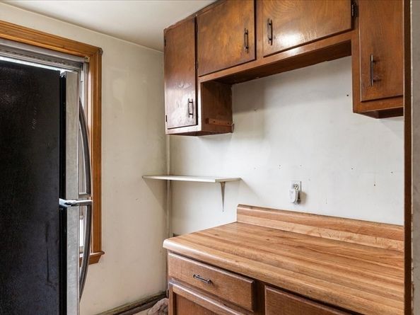 53 Prescott St, Somerville MA 02143
